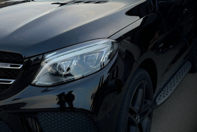 Glossy paint of a Mercedes GLS after premium ceramic coating application, highlighting superior car paint protection and shine.